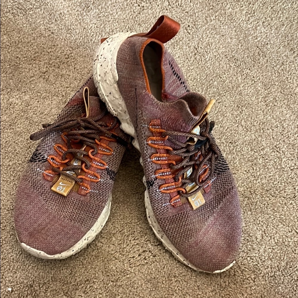 Nike space hippie shoes size 10.5